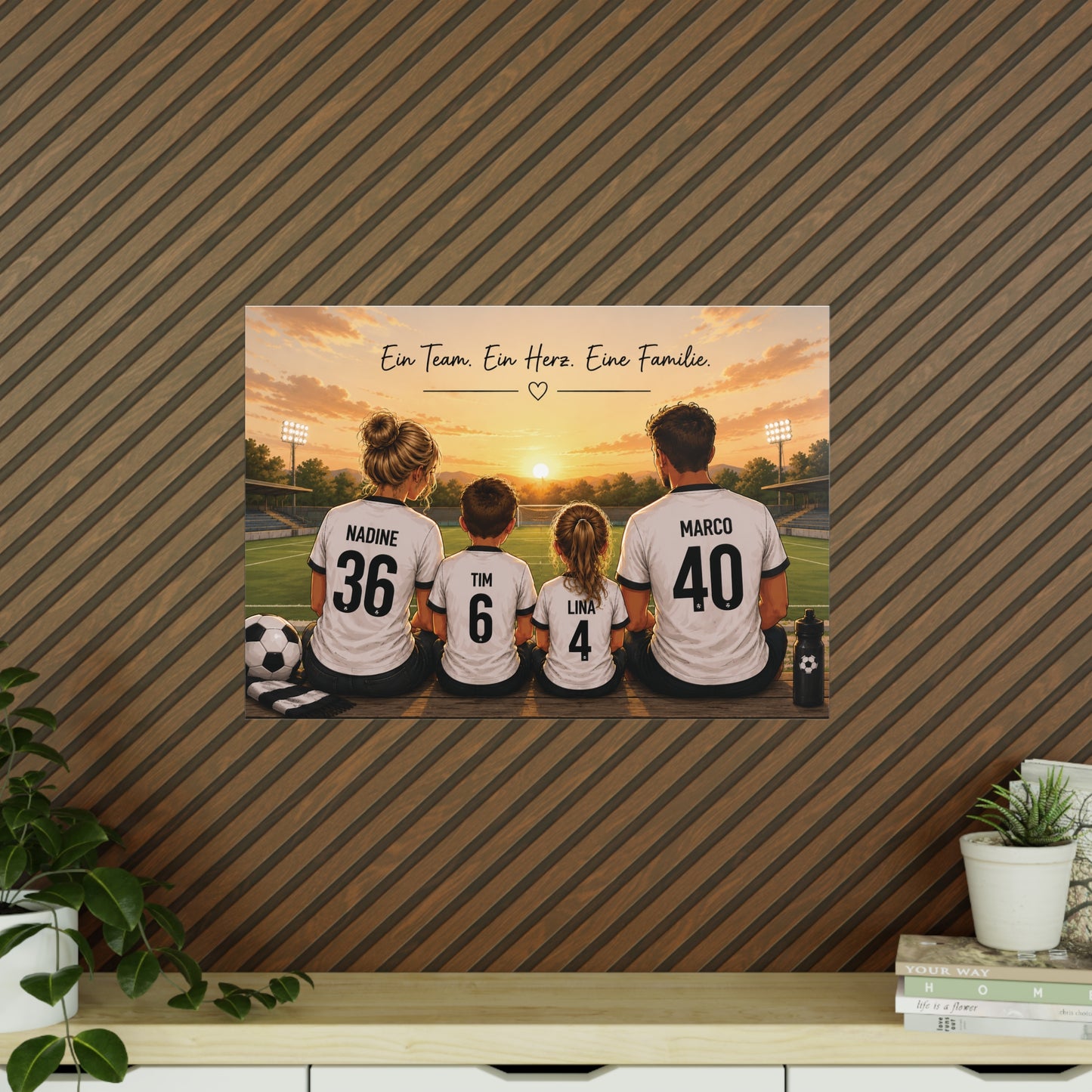 Personalisiertes Fußball Familienposter | Familie im Trikot | Individuelles Poster | Geschenk für Fußballfans | Familienbild