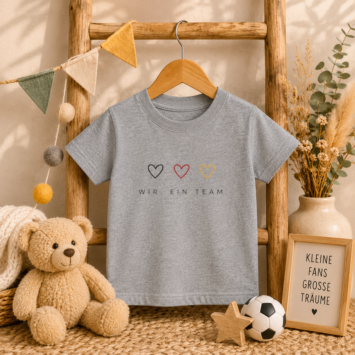 Kinder WM Shirt 2026 | Wir. Ein Team.